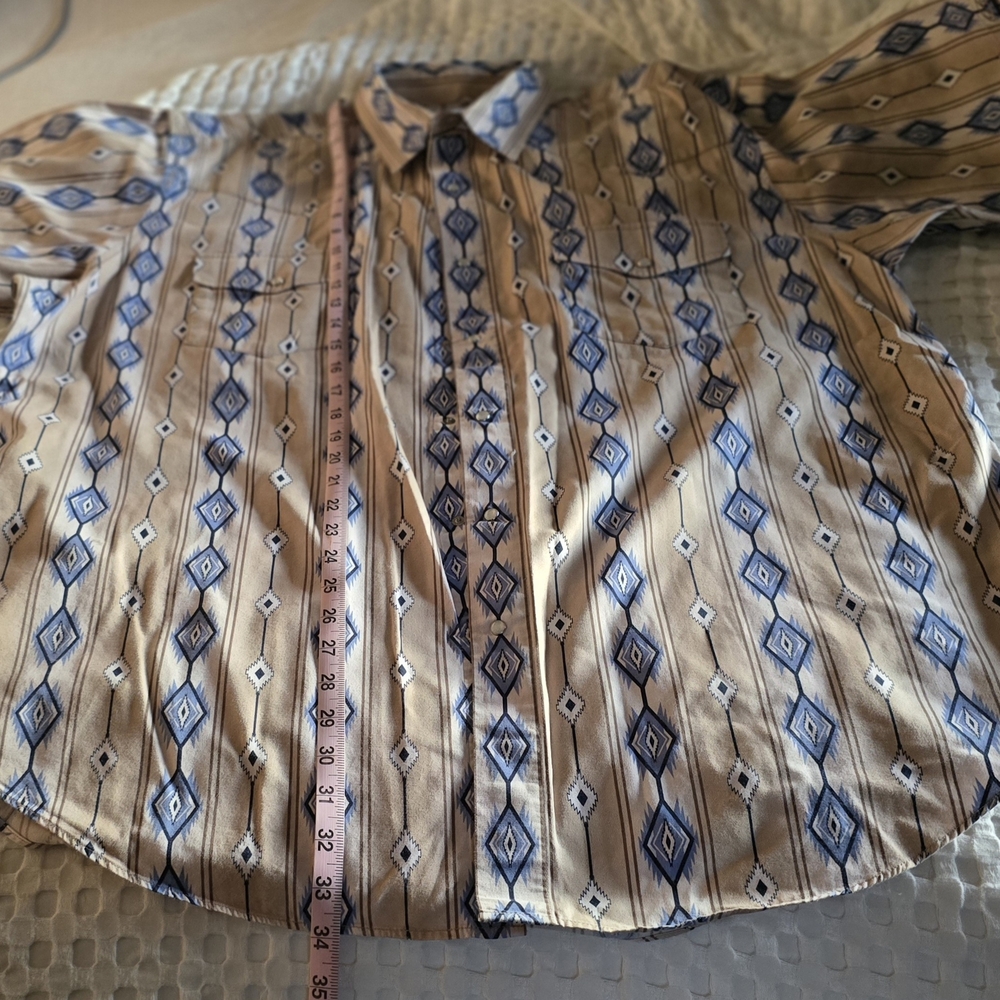 Cumberland Outfitters Men's Casual Diamond Pattern Shirt - Blue and Tan